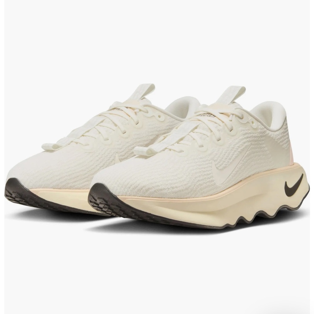 Nike Women's Cream Running Shoes